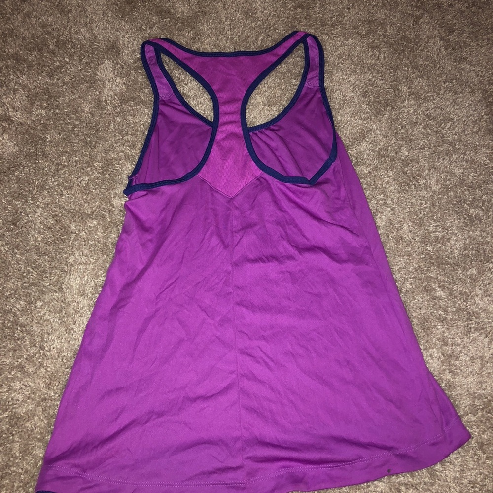 New Balance workout top